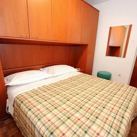 Andrea - Two Bedroom