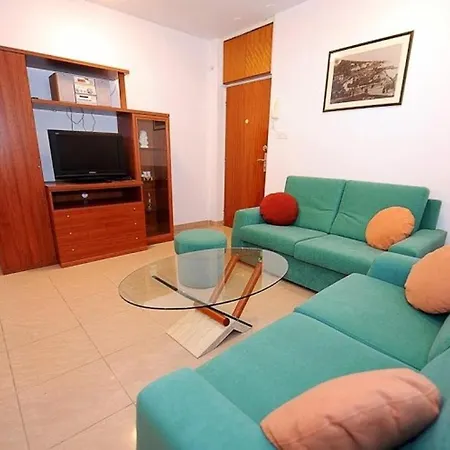 Andrea - Two Bedroom Апартаменты Задар